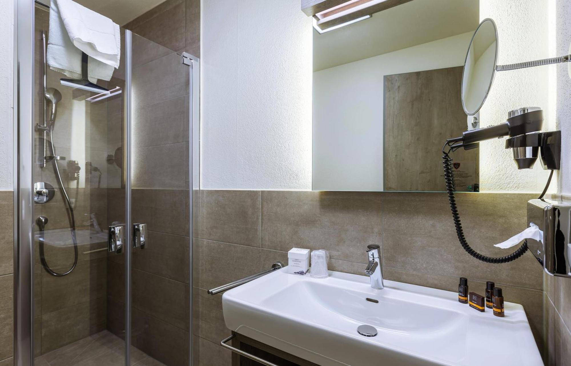 Avenida Mountain Aparthotel 4*